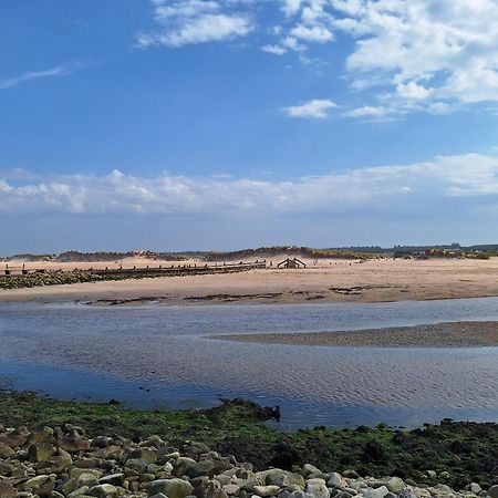 1 Fulmar Road**Next To West Beach And Golf Course Lossiemouth Exterior foto