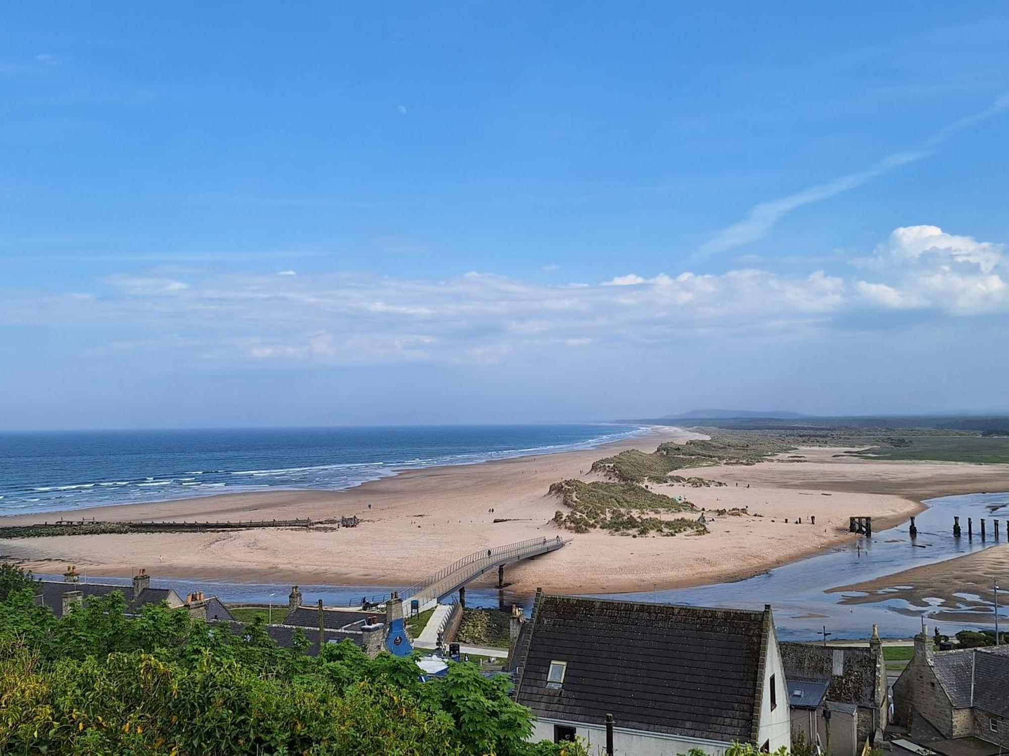 1 Fulmar Road**Next To West Beach And Golf Course Lossiemouth Exterior foto