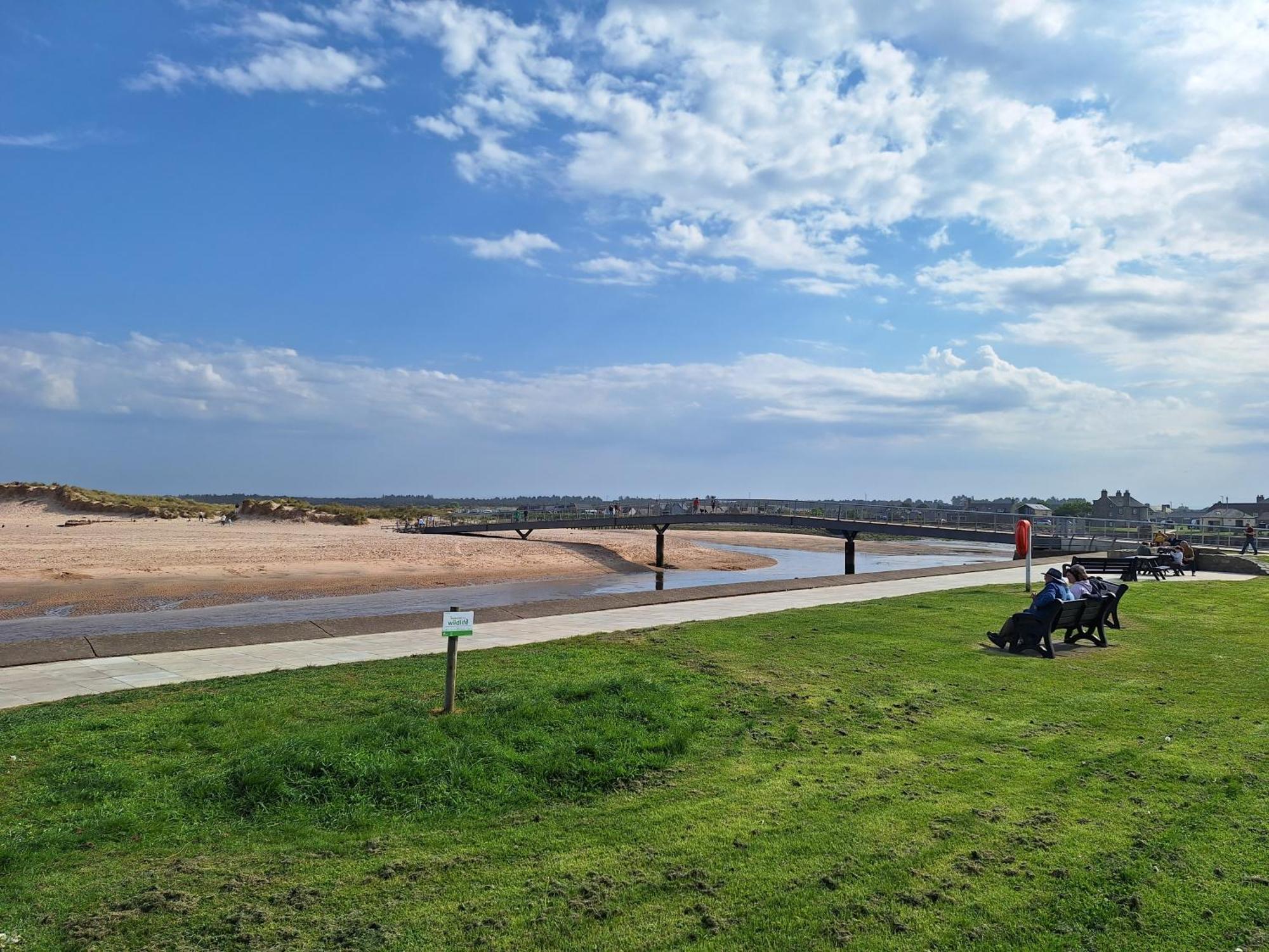1 Fulmar Road**Next To West Beach And Golf Course Lossiemouth Exterior foto